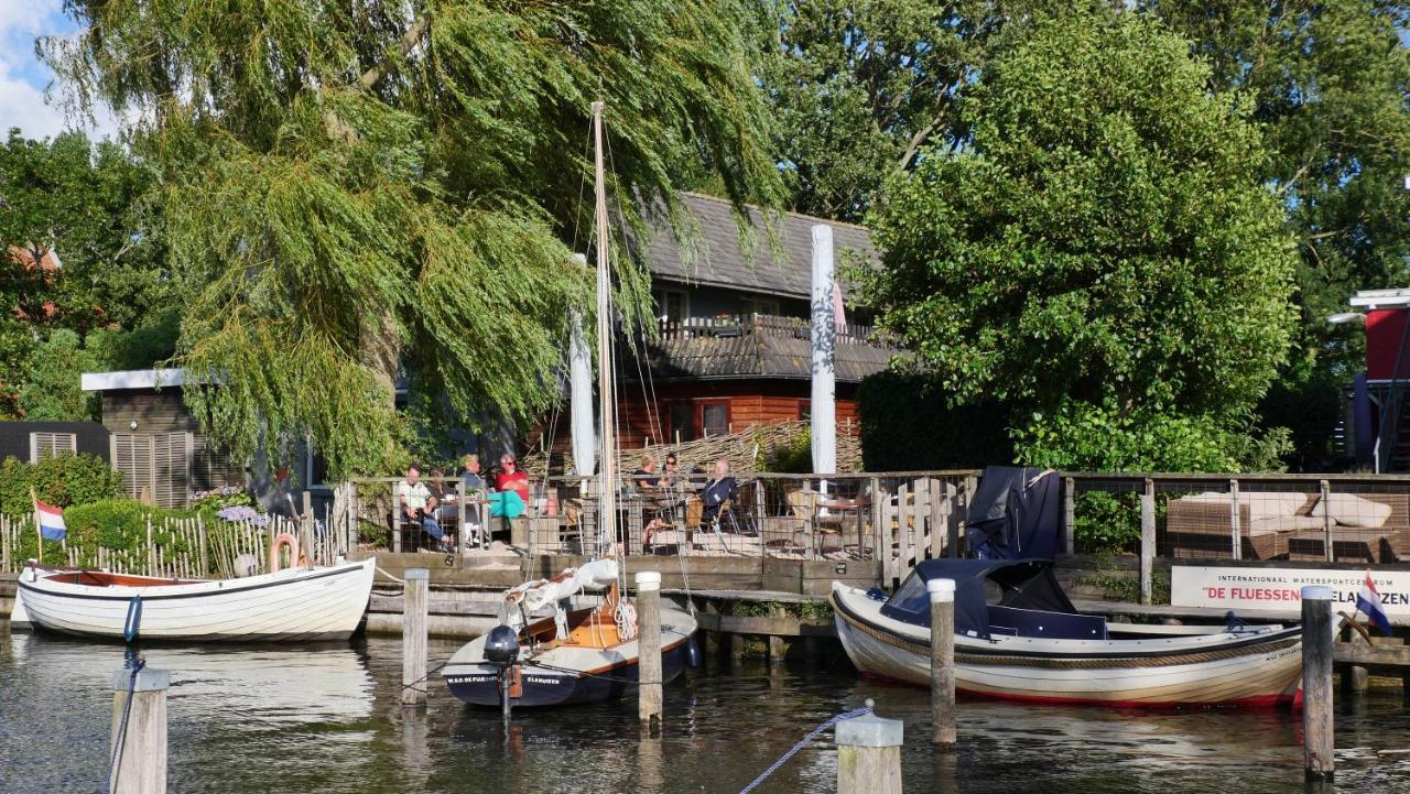 Landzicht Vakantiehuis Aan De Fluessen Elahuizen Extérieur photo